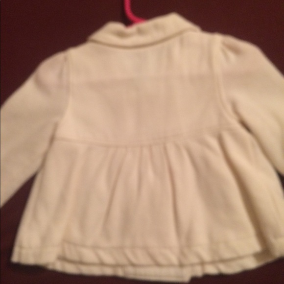 Ivory peacoat - Picture 3 of 3